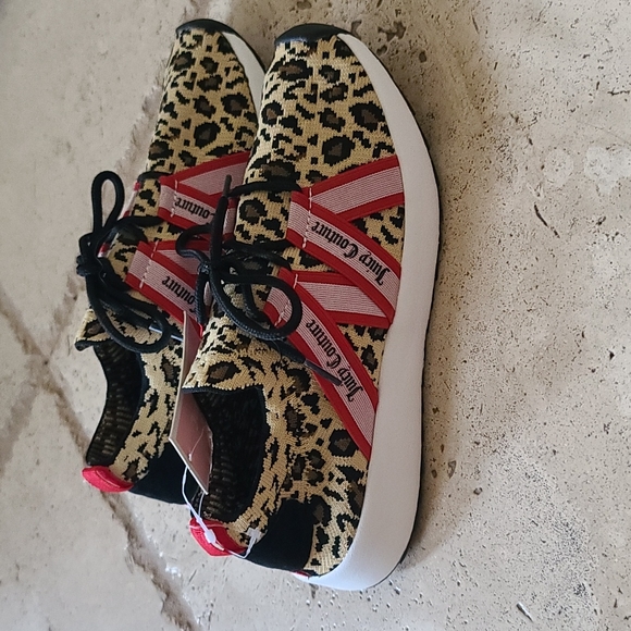 NWT Juicy Couture sneakers - Picture 3 of 8